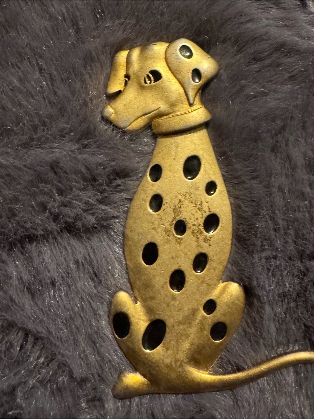 Dalmatian Dog Dangle Vintage Brooch Pin‎ in Gold Tone